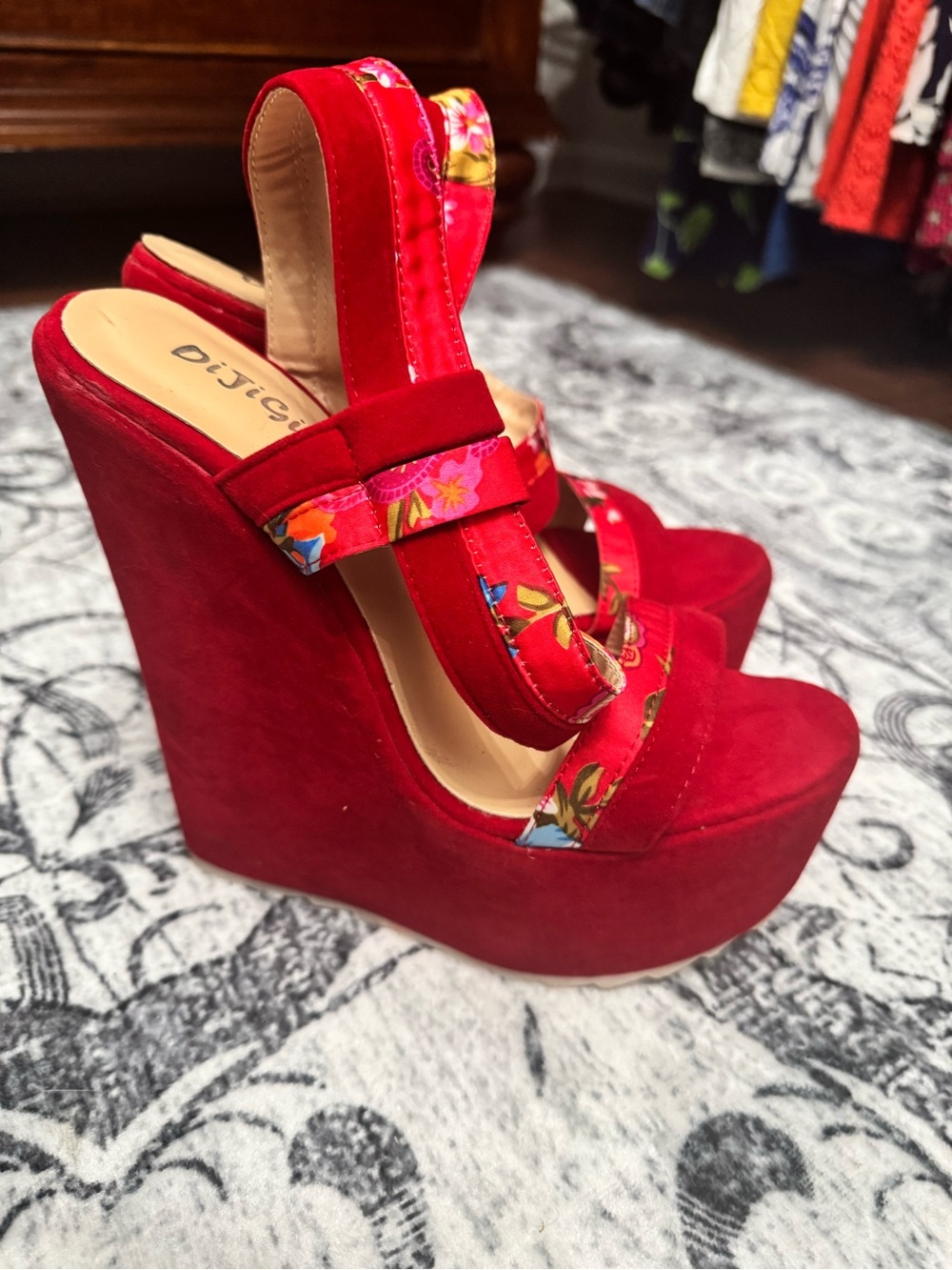 Red Floral Strappy Platform Wedge Sandals - Unbranded